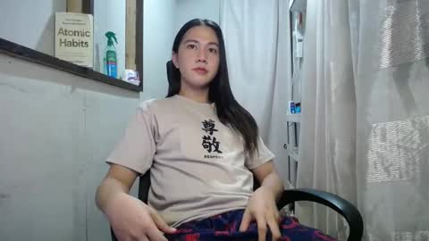 Erika online show from 12-10-24, 01:44