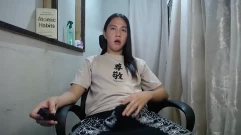 Erika online show from 12-20-24, 01:22