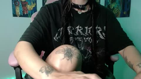 Danielle  online show from 01-11-25, 11:12