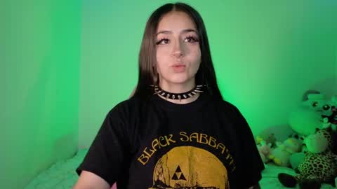 Danielle  online show from 04-18-26, 10:19