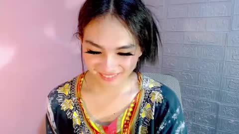 Clara online show from 12-12-24, 08:36