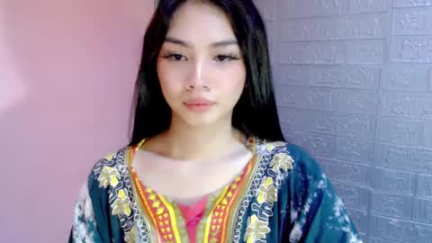Clara online show from 02-07-25, 04:59