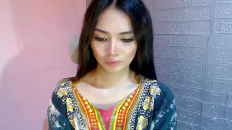 Clara online show from 02-22-25, 05:13