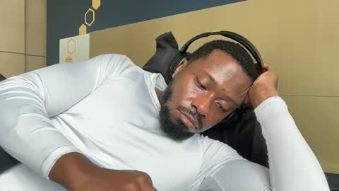 urbandick5 online show from 02-25-26, 07:23