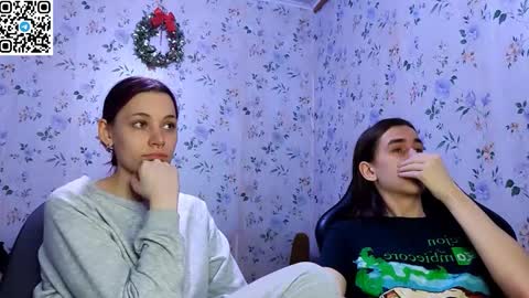 Snapshot of urbankai_ chatting on 02-25-26, 09:35 Lisa and Vlad online show from 02-25-26, 09:35