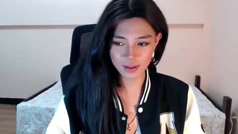 Snapshot of urbeautifulalexa chatting on 04-30-26, 06:31 Miss alexa online show from 04-30-26, 06:31