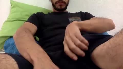 Snapshot of urbestbigdick chatting on 01-05-25, 08:00 urbestbigdick online show from 01-05-25, 08:00