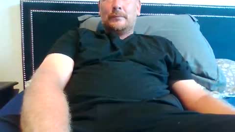 Snapshot of urbigfun chatting on 04-24-26, 11:07 YBF online show from 04-24-26, 11:07
