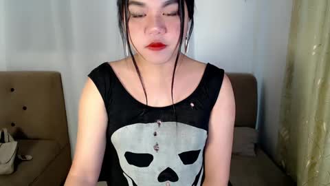 Snapshot of urbitchfantasexx_miles25 chatting on 12-21-24, 03:53 Miles online show from 12-21-24, 03:53