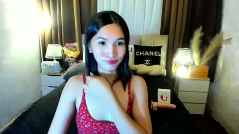 urblossom_princess online show from 11-11-25, 04:29