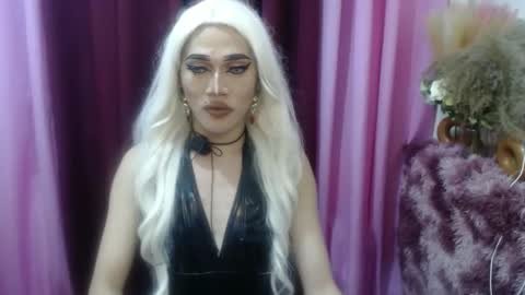 KENDALL online show from 09-24-25, 11:46