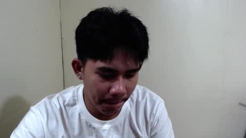 Snapshot of urcutie_asianboy chatting on 09-15-25, 06:57 KEN online show from 09-15-25, 06:57