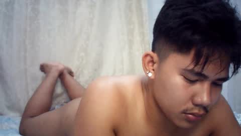 Snapshot of urcutie_asianboy chatting on 02-03-26, 06:22 KEN online show from 02-03-26, 06:22