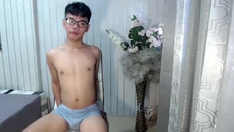 Snapshot of urdreamboy_doms chatting on 04-27-26, 05:49 urdreamboy_doms online show from 04-27-26, 05:49