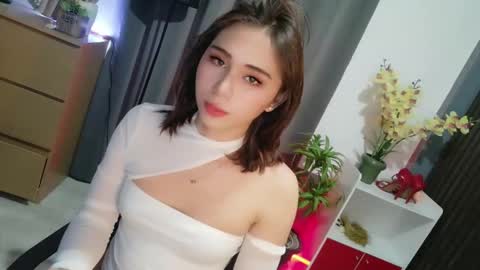urfave_bbgirl online show from 05-06-26, 12:32