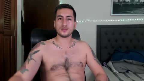 Snapshot of urfavoriteboy96 chatting on 06-18-26, 02:23 Andres Jordi online show from 06-18-26, 02:23