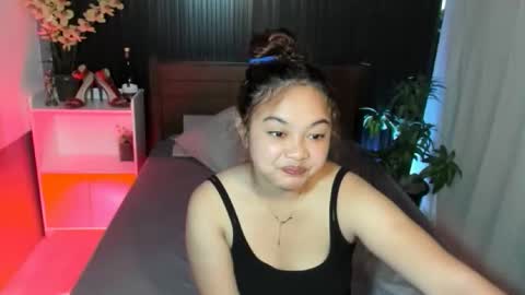 Scarlet online show from 10-20-25, 12:22