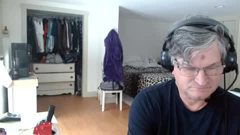 Gregor online show from 01-31-25, 06:57