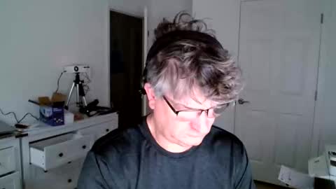 Gregor online show from 01-15-26, 01:05