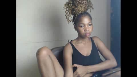 Snapshot of urflirtydoll chatting on 01-21-25, 08:32 urflirtydoll online show from 01-21-25, 08:32
