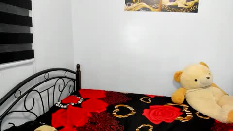 urfucker_vinz online show from 04-22-26, 02:18