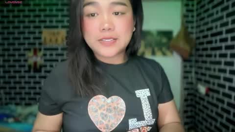 Snapshot of urgirl_dimple chatting on 05-06-26, 06:08 Dimple online show from 05-06-26, 06:08