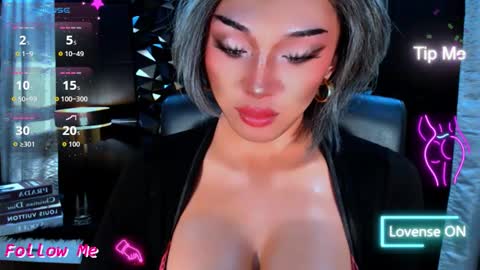 My bella 3 online show from 09-18-25, 09:00