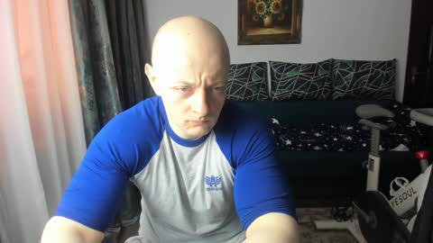 Snapshot of urgymcrush chatting on 01-21-25, 11:03 UrGymCrush online show from 01-21-25, 11:03