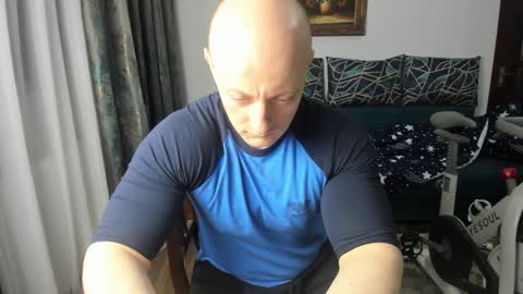 Snapshot of urgymcrush chatting on 01-23-25, 01:30 UrGymCrush online show from 01-23-25, 01:30