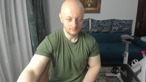 Snapshot of urgymcrush chatting on 02-04-25, 11:06 UrGymCrush online show from 02-04-25, 11:06