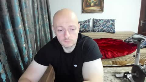 Snapshot of urgymcrush chatting on 10-07-25, 11:02 UrGymCrush online show from 10-07-25, 11:02