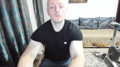 Snapshot of urgymcrush chatting on 10-13-25, 08:53 UrGymCrush online show from 10-13-25, 08:53