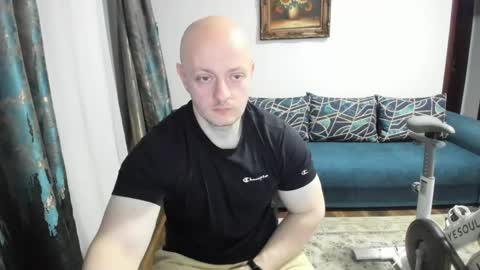 Snapshot of urgymcrush chatting on 03-20-26, 11:09 UrGymCrush online show from 03-20-26, 11:09