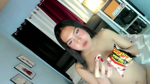 zoey noir online show from 02-09-25, 07:19