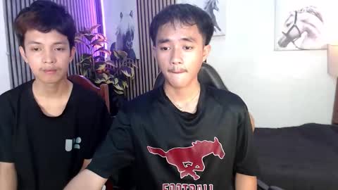 urhot_johny online show from 04-15-26, 09:38