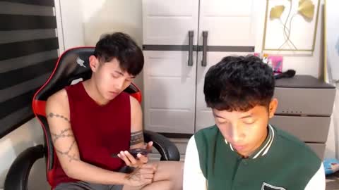 Ethan online show from 04-14-26, 04:35