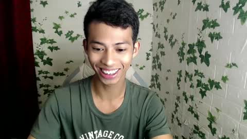 Snapshot of urhotfuckingass chatting on 01-16-25, 10:55 richard online show from 01-16-25, 10:55