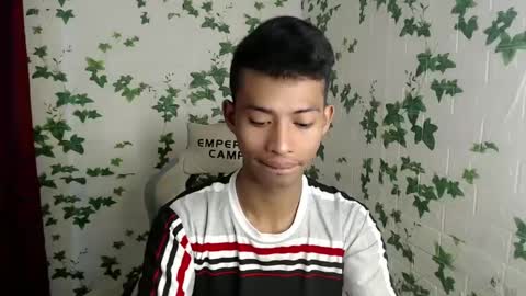 Snapshot of urhotfuckingass chatting on 01-26-25, 11:08 richard online show from 01-26-25, 11:08