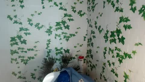 Snapshot of urhotfuckingass chatting on 03-02-25, 06:59 richard online show from 03-02-25, 06:59