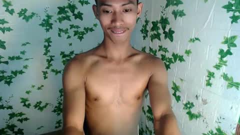 Snapshot of urhotfuckingass chatting on 03-10-25, 11:49 richard online show from 03-10-25, 11:49