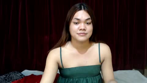 urhottie_bella online show from 05-31-26, 06:10