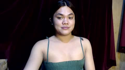 Snapshot of urhottie_bella chatting on 06-21-26, 03:03 urhottie_bella online show from 06-21-26, 03:03