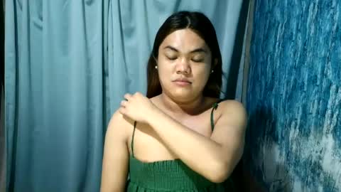 Snapshot of urhottie_bella chatting on 06-29-26, 10:32 urhottie_bella online show from 06-29-26, 10:32