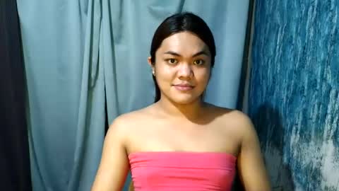 Snapshot of urhottie_bella chatting on 07-25-26, 09:07 urhottie_bella online show from 07-25-26, 09:07