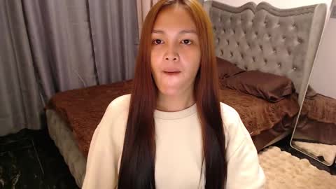 Amira online show from 01-13-25, 06:16