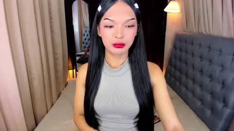 Snapshot of urladyprincessmassivecock chatting on 01-20-25, 07:57 jhaii online show from 01-20-25, 07:57