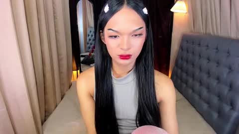 Snapshot of urladyprincessmassivecock chatting on 01-20-25, 11:32 jhaii online show from 01-20-25, 11:32