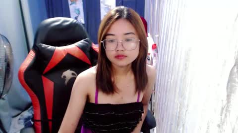 urlovelychinita online show from 01-17-25, 10:56