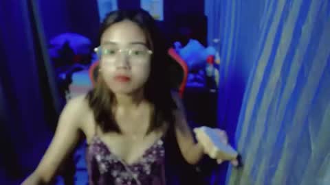 urlovelychinita online show from 01-22-25, 08:07