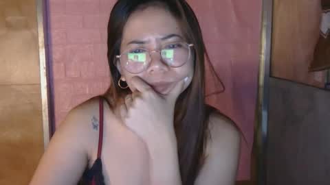 Snapshot of urlovelypinay69 chatting on 09-13-25, 01:55 MYSTIKA online show from 09-13-25, 01:55